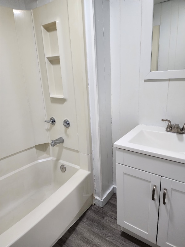 Building Photo - 420 Hudson St