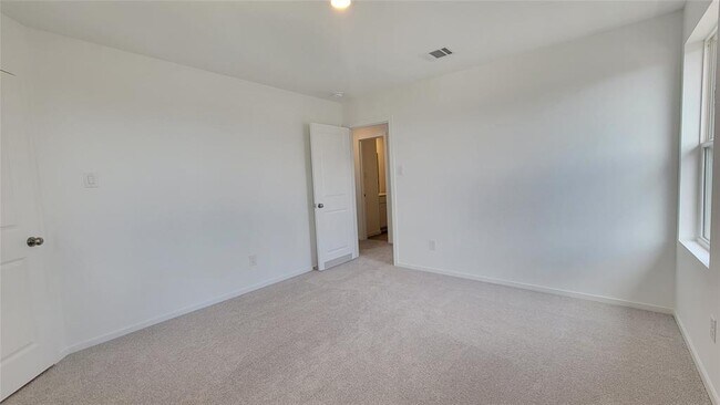 Building Photo - 6330 Geyser Starish Dr