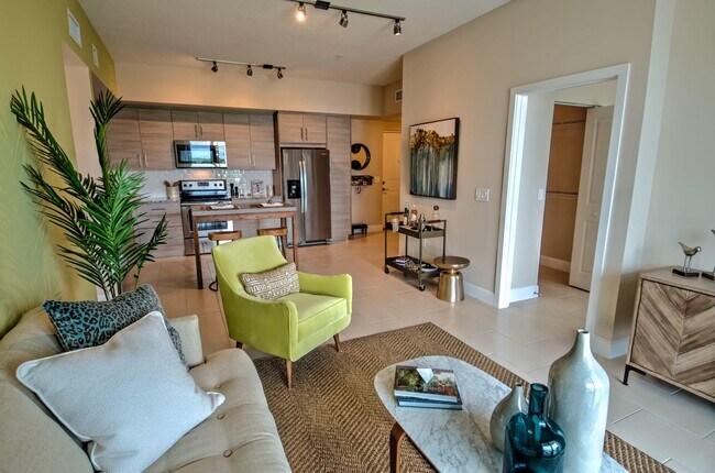 Building Photo - 4921 W Sample Rd