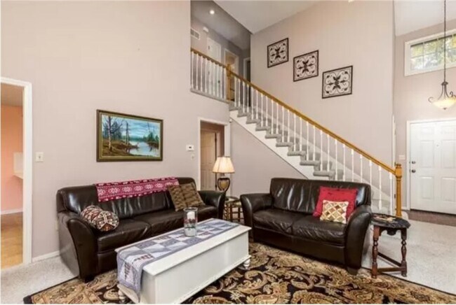 Building Photo - 15411 E 48th Terrace