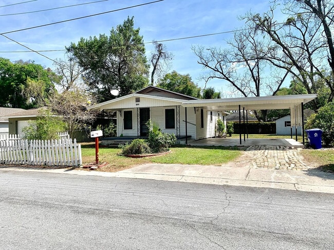 Primary Photo - 1428 Gilpin Ave