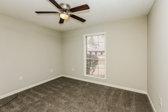Building Photo - 509 Bruin Ave
