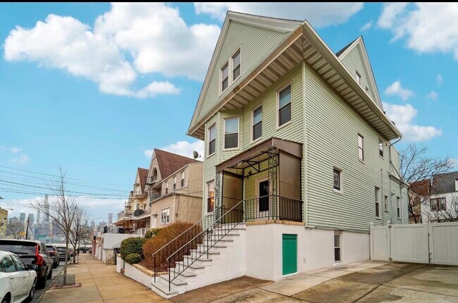 Building Photo - 21-23-23 48th St