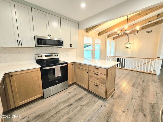 Building Photo - 7248 Shady Dr