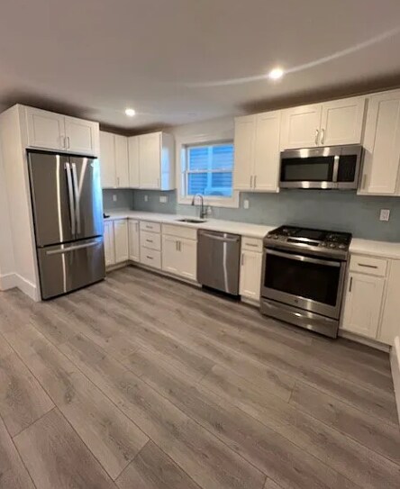 Building Photo - 51 Custer St