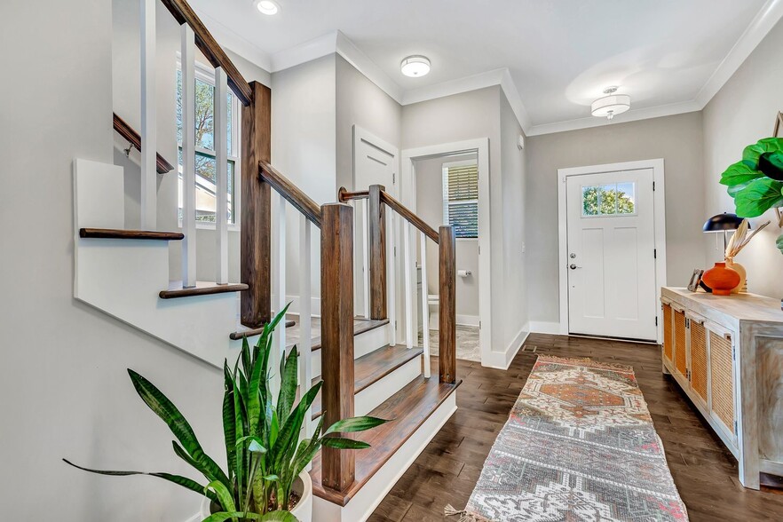 Building Photo - 1802A Tammany Dr