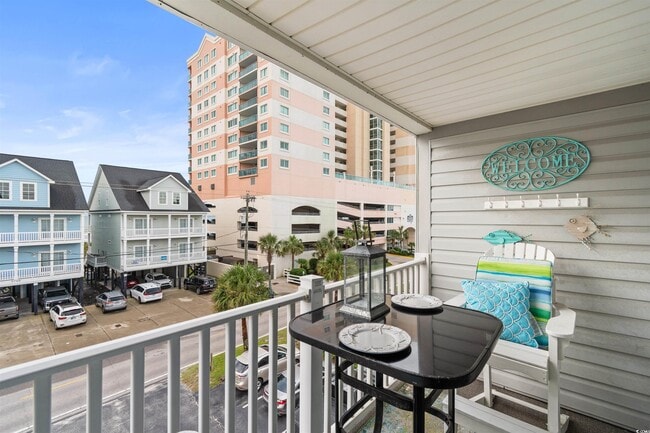 Building Photo - 5709 N Ocean Blvd
