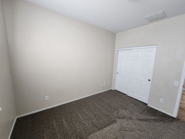 Building Photo - Spacious 3Bed/2Bath/2Car home nestled in the desirable Anthem Highlands Community