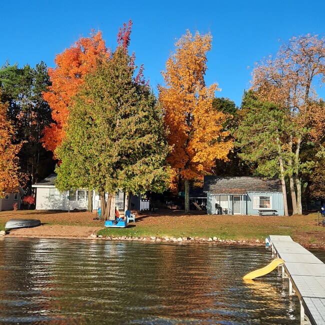 Building Photo - 293 Sumac Ln