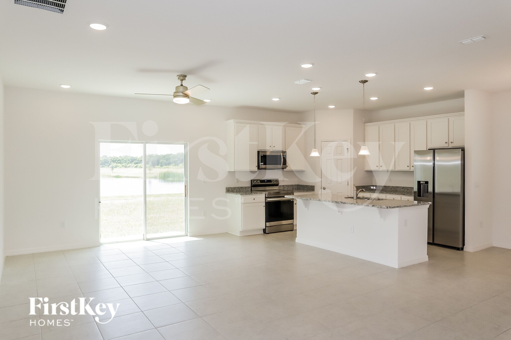 Building Photo - 1570 Isleta Lp