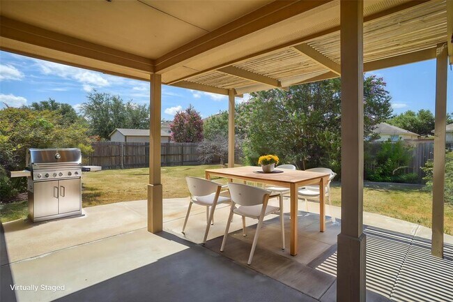 Building Photo - 208 Wildcat Dr