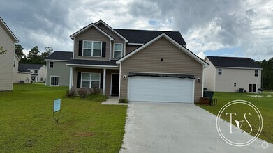 Building Photo - RATE DROP ALERT! (was $2600/month)