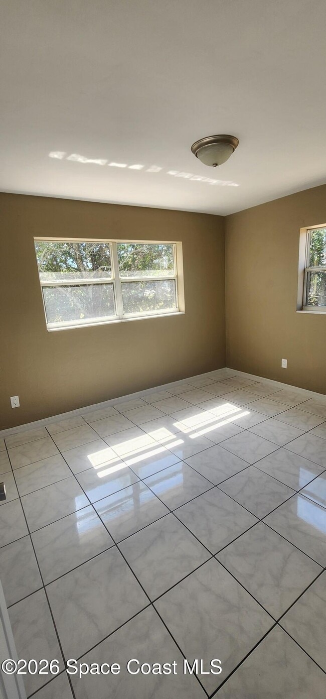 Building Photo - 4050 Banberry Ln