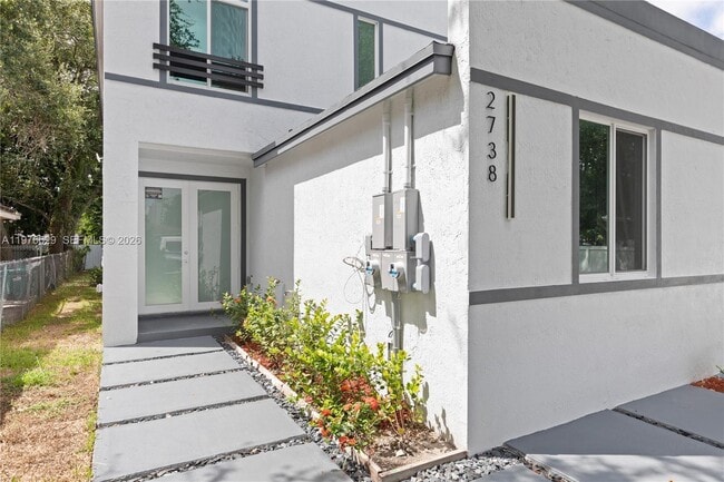 Building Photo - 2742 NW 48th St