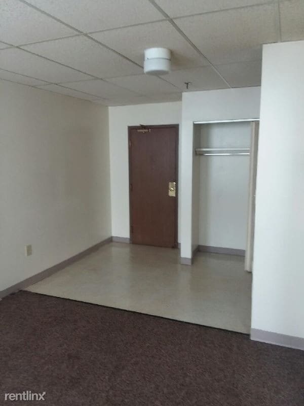 Building Photo - 1 br, 1 bath Apartment - 600 Broadway Street