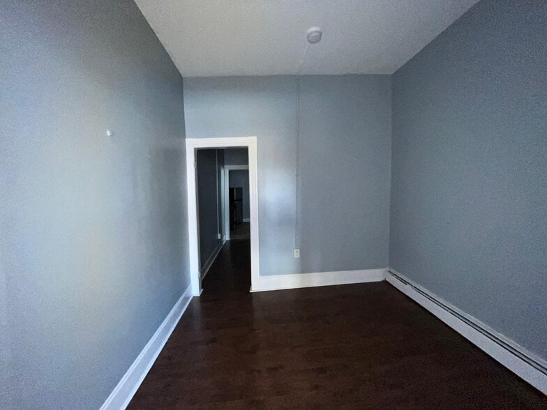 Building Photo - 69 Williams Ave