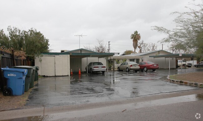 Building Photo - 2408 W Morton Ave