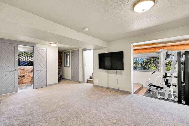 Building Photo - 11845 US Hwy 285