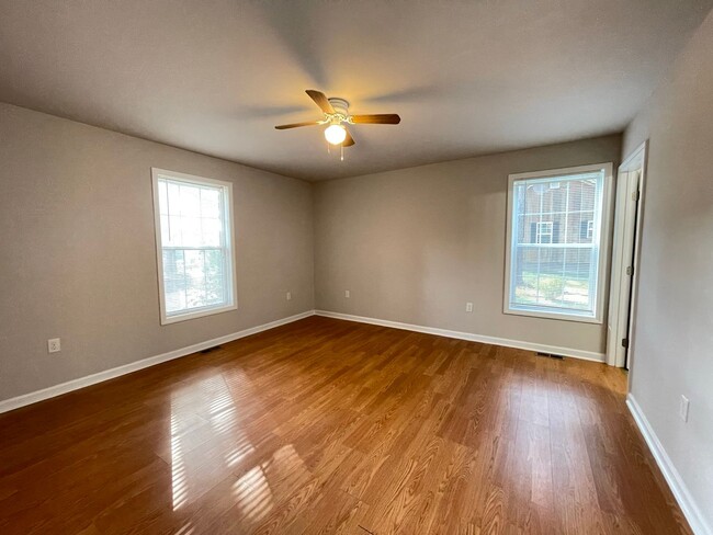 Building Photo - South Hill Rancher For Rent