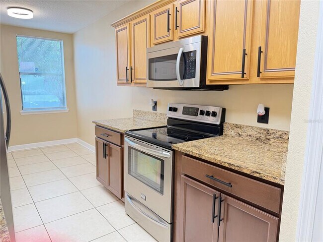 Building Photo - 4125 S Lake Orlando Pkwy