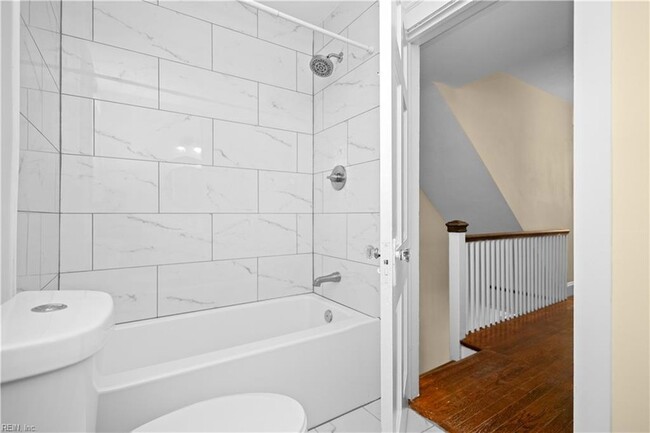 Building Photo - 2800 Chesterfield Blvd