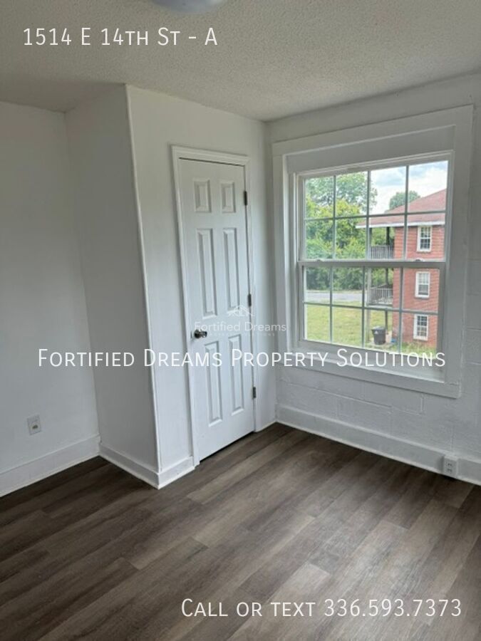 Building Photo - 1514 E 14th St