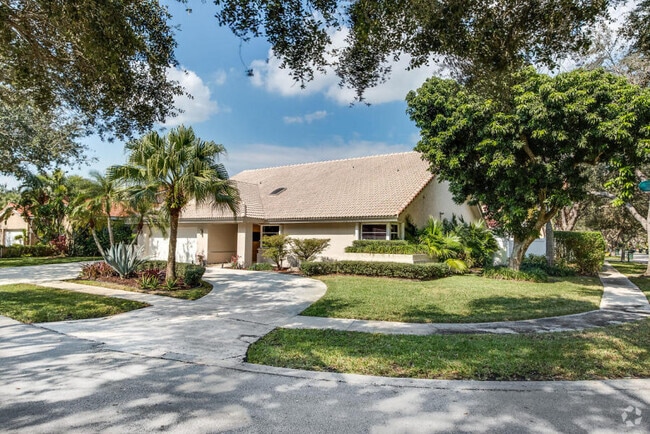 Corner Lot - 2535 NW 41st St