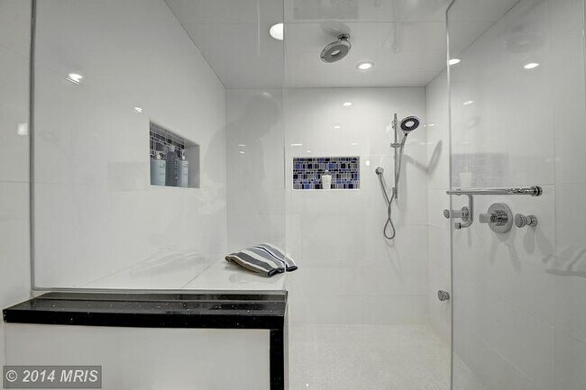 Building Photo - Application Fees Waived! Contemporary 2 Bed 2.5 Bath Condo in Georgetown's Iconic Flourmill Condo...