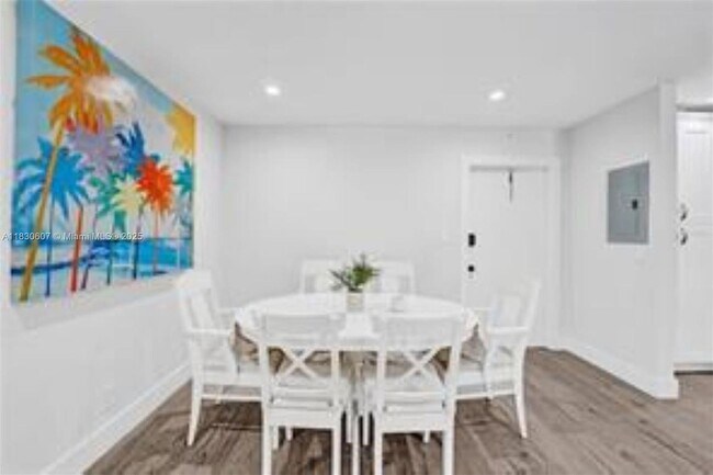 Building Photo - 4100 N 58th Ave