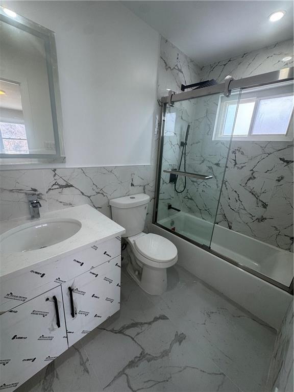 Building Photo - 47 Carpenter Ave