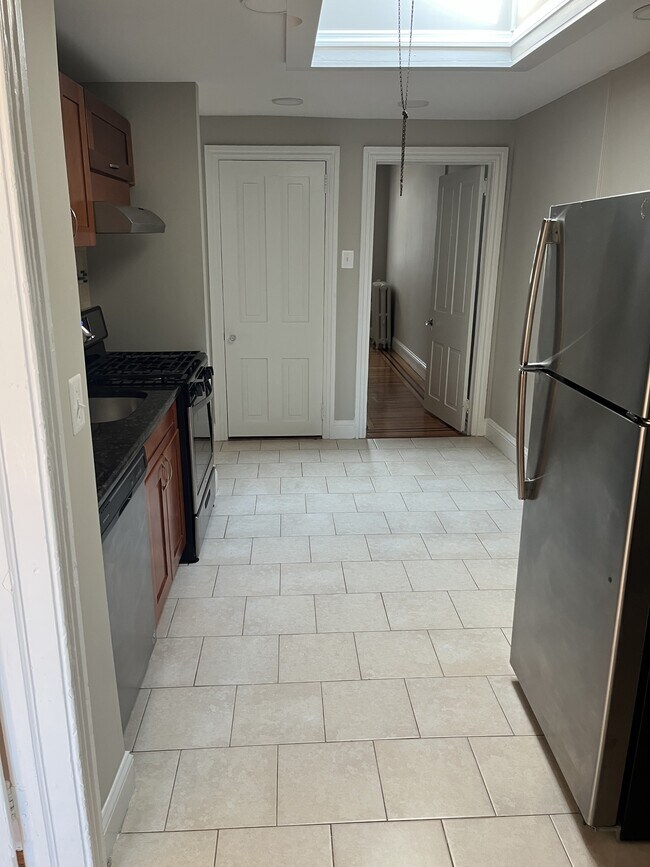 Building Photo - 1826 Spruce St