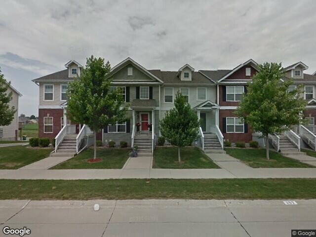 Primary Photo - 205 SE Booth Ave