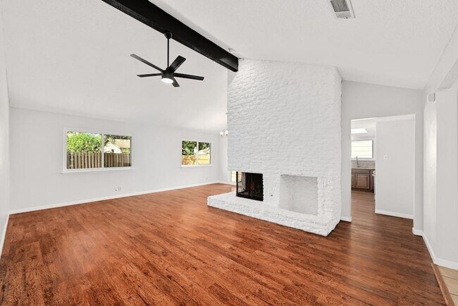 Building Photo - 10703 Onyx Cove