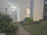 Building Photo - 8619 Cipriano Springs Ct