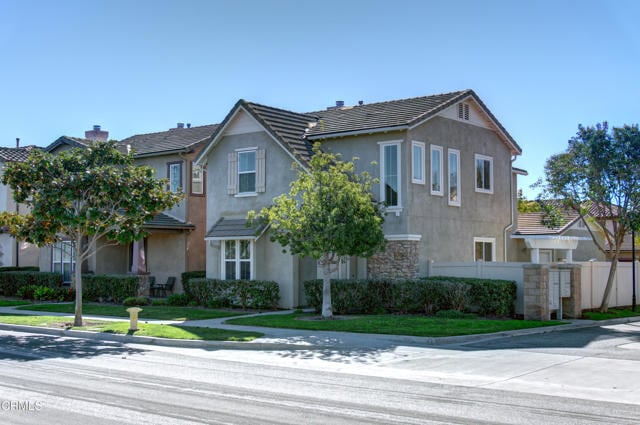 Building Photo - 428 Lakeview Ct