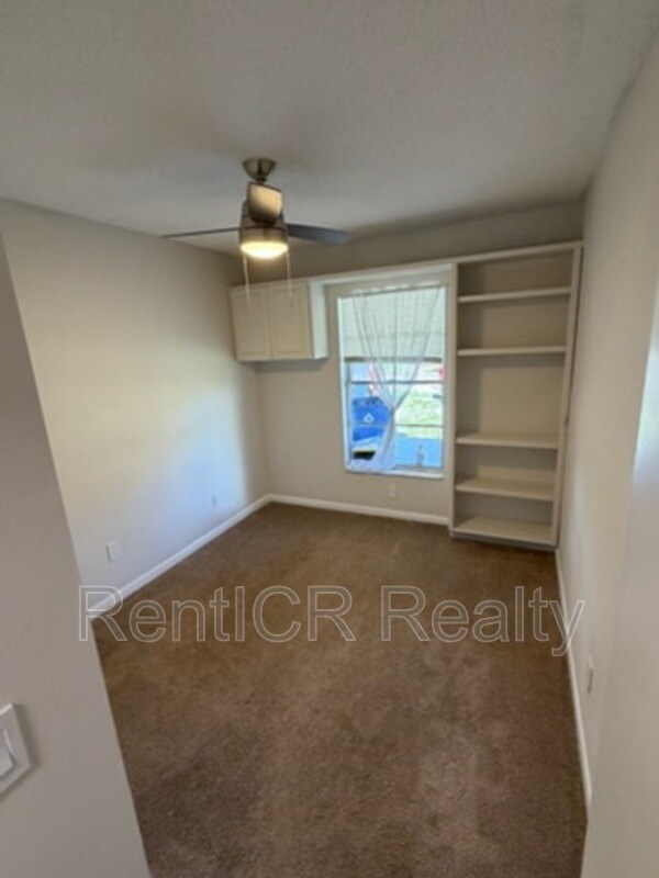 Building Photo - 8913 Wood Lake Ct