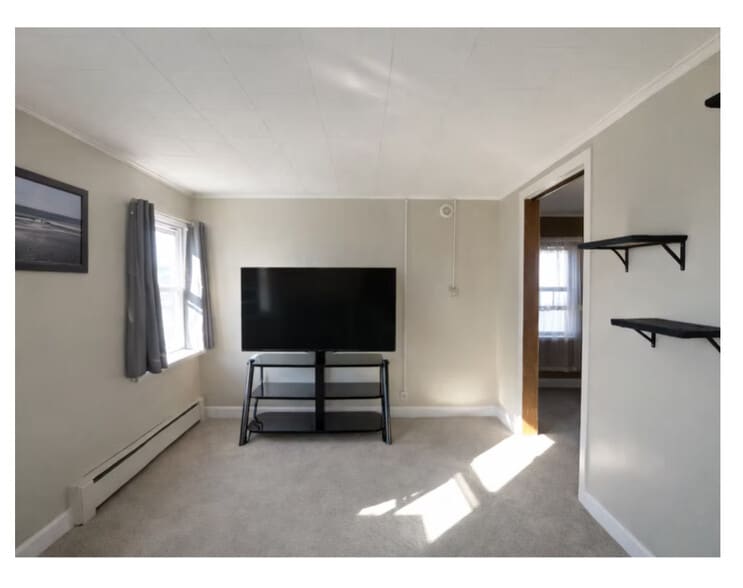 Building Photo - 924 Ash St