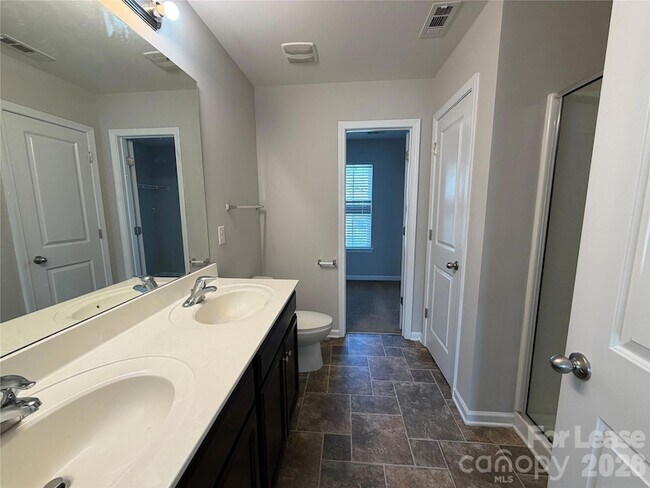 Building Photo - 4265 Long Arrow Dr