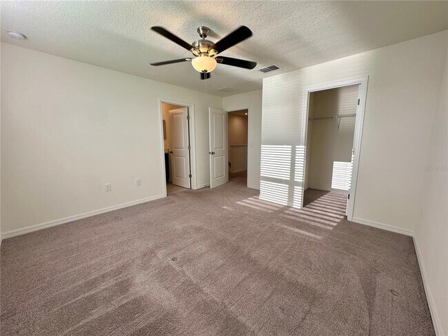 Building Photo - 10718 Silk Tree Ct