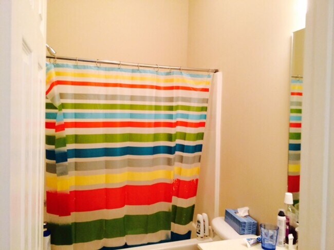 Building Photo - Lease-Takeover with Option for 12-month renewal!