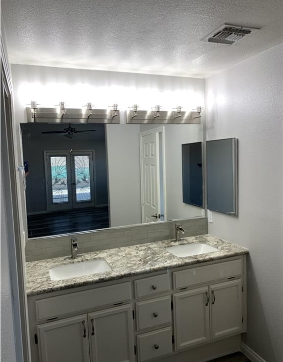 Building Photo - 8610 Bolero Dr