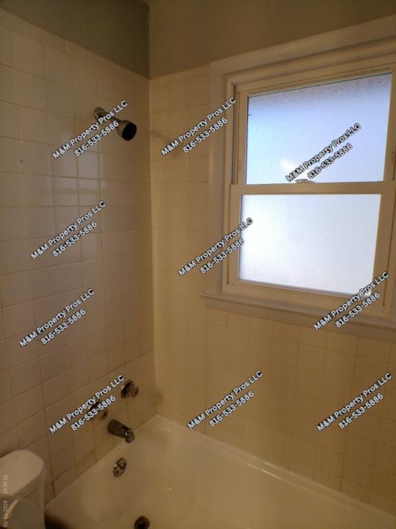 Building Photo - 12603 E Erickson Rd