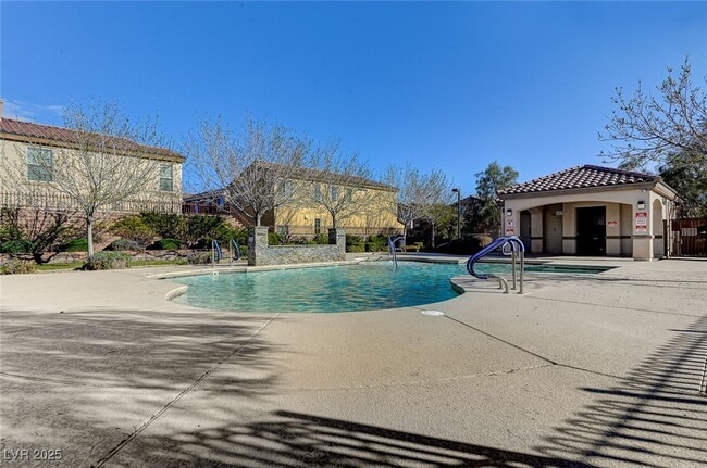 Building Photo - 7669 Lots Hills Dr