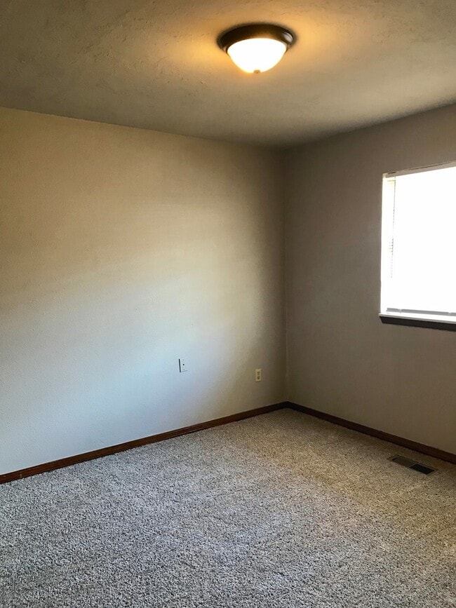 Building Photo - Updated 4 Bedroom Home in Harvest Hills