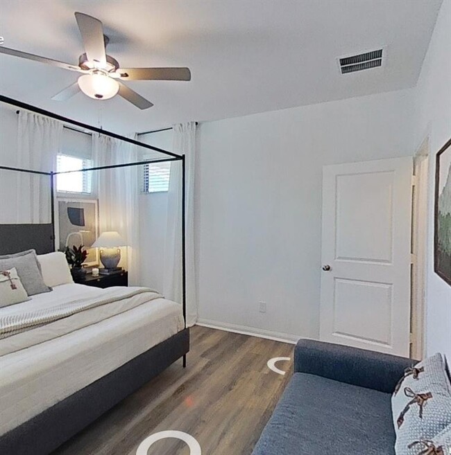 Building Photo - 22700 Elyson Falls Dr
