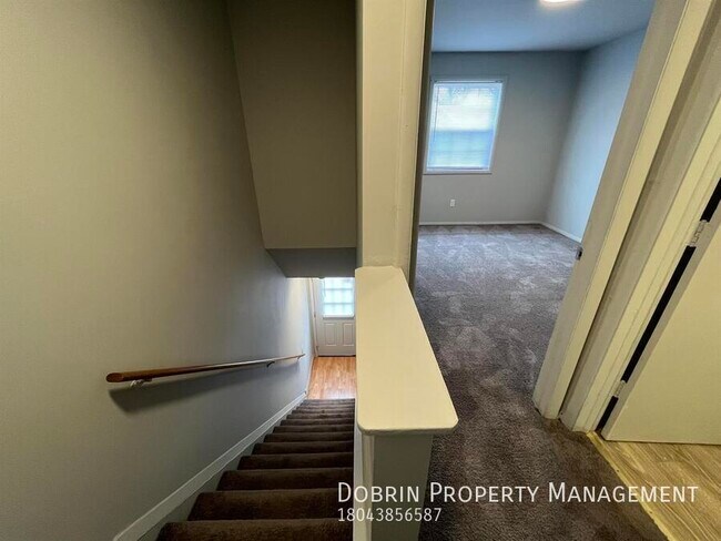 Building Photo - 1709 Colorado Ave