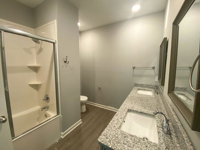 Building Photo - 4 bed, 2.5 bath home built in 2022 in Atoka