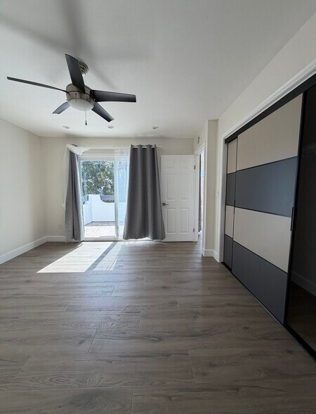 Building Photo - 733 Alabama St