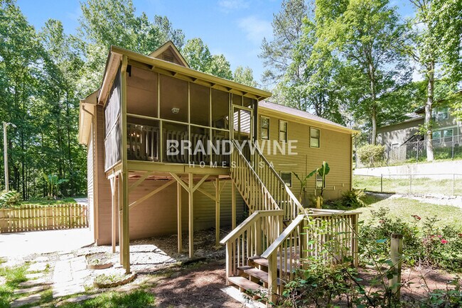 Building Photo - 4839 Caboose Ln NW