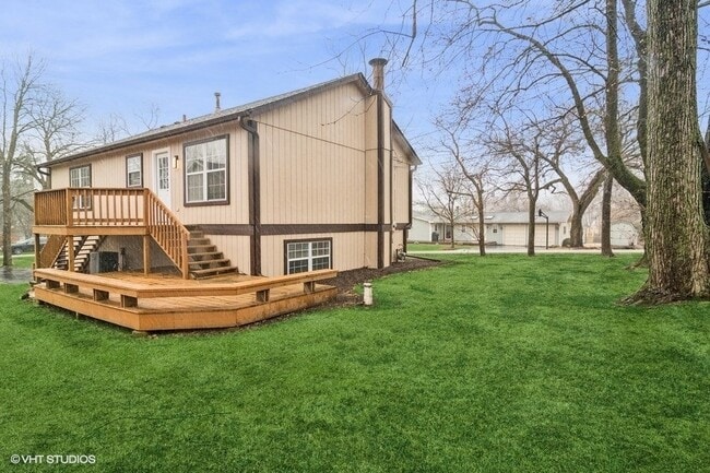 Building Photo - 23726 N Overhill Dr